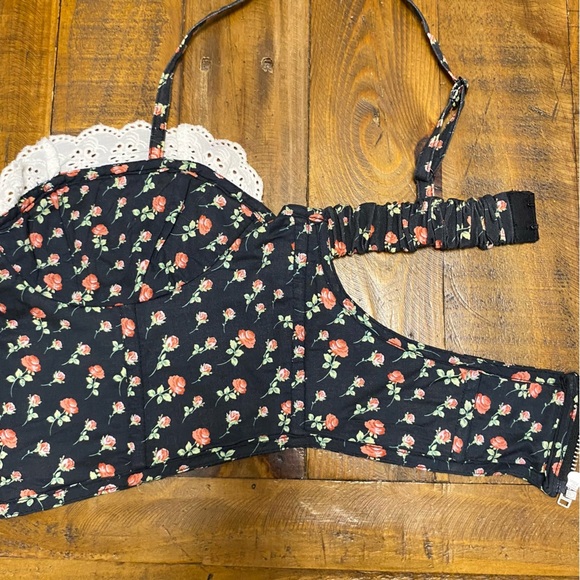 For Love and Lemons Camille Top Black Floral Crop Corset Flowers Roses Frills - Picture 12 of 14